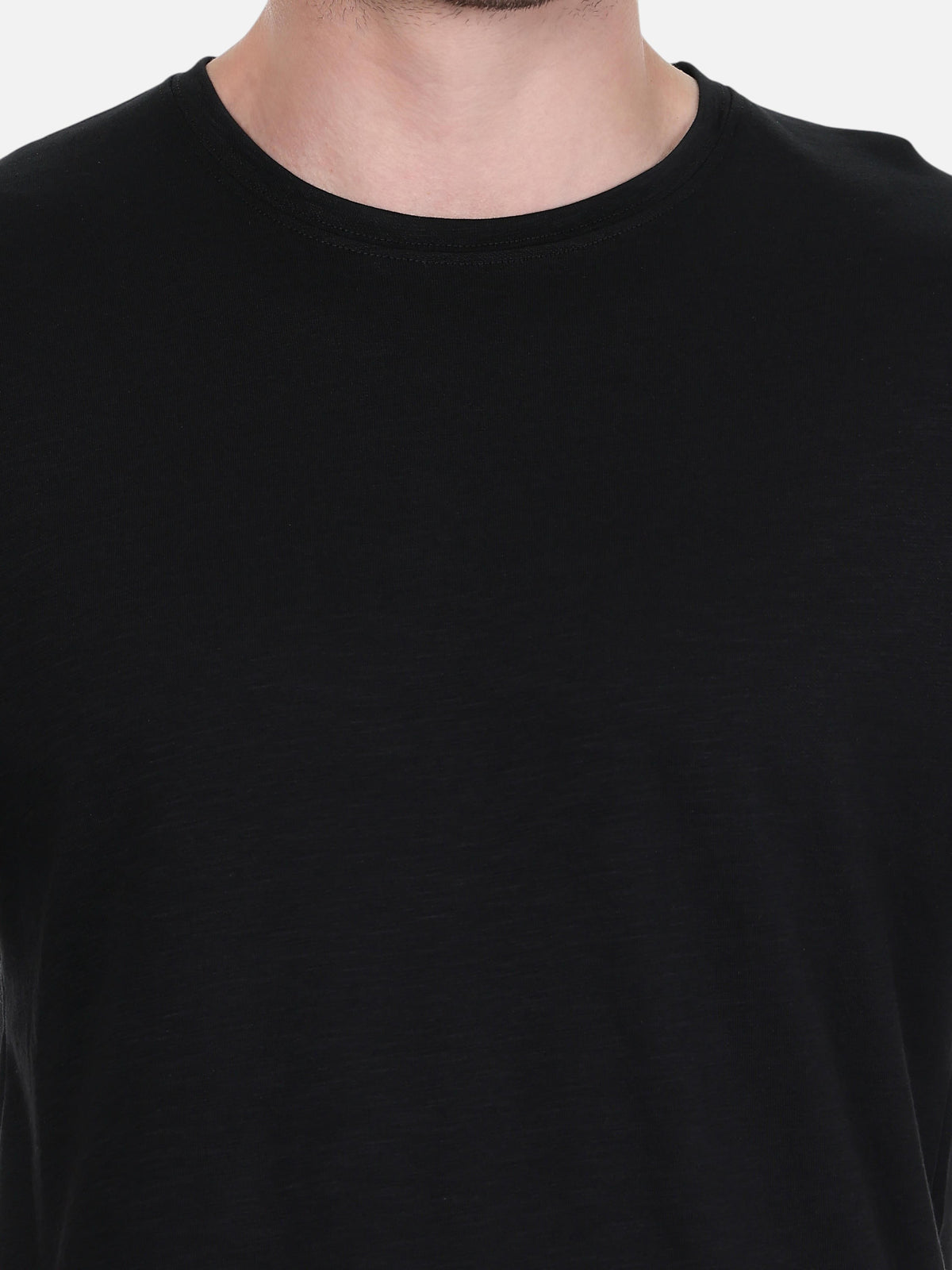 enaay.com men's solid black round neck t-shirt made from premium 200 GSM cotton in a regular fit