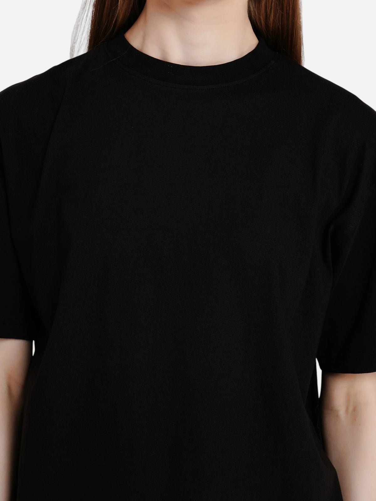 enaay.com women's black oversized t-shirt in premium heavyweight cotton with a relaxed drop-shoulder fit