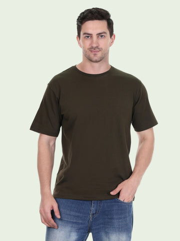A man wearing an enaay.com dark green premium 200 GSM cotton round neck t-shirt with short sleeves and a relaxed fit.
