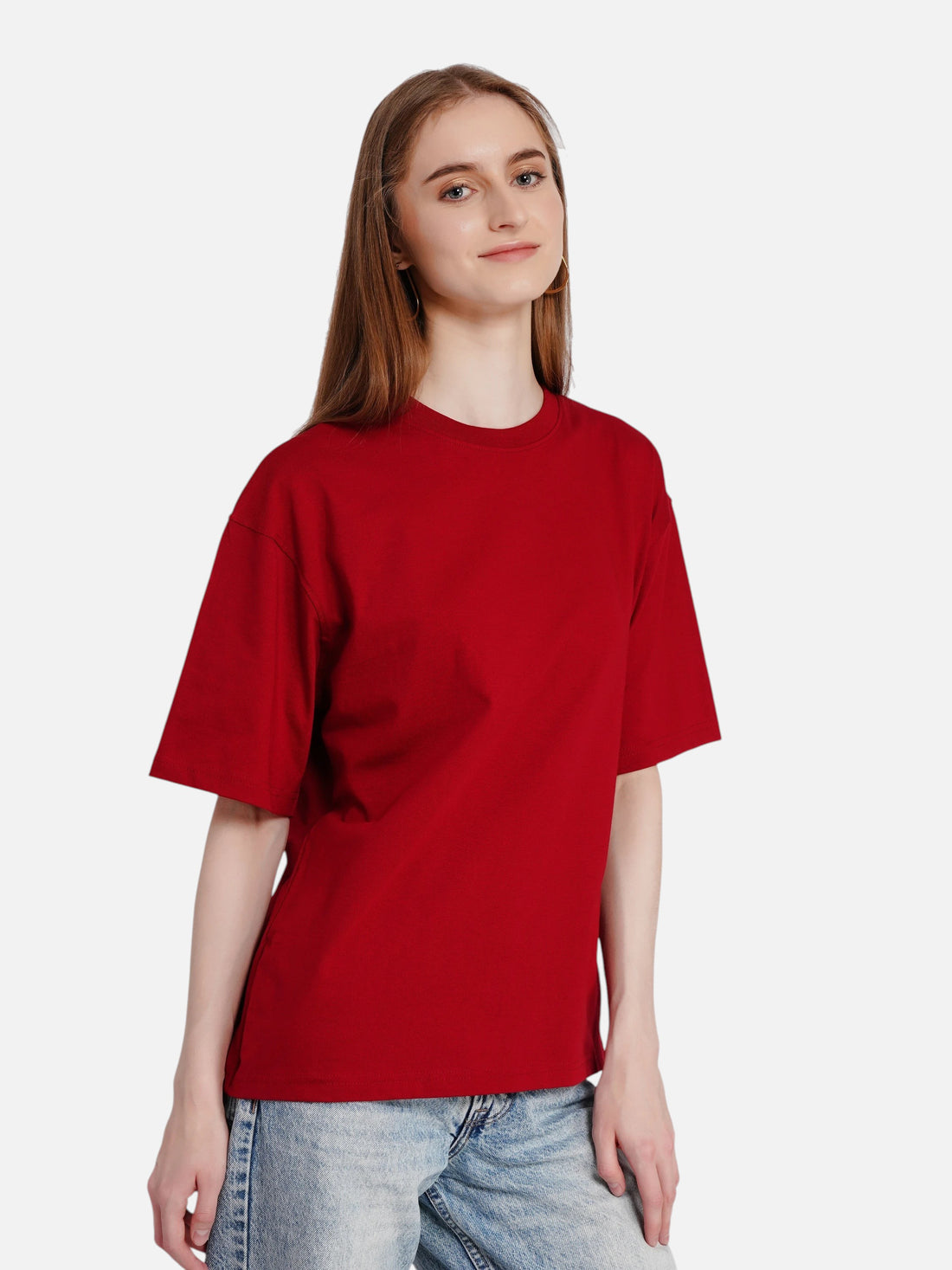 Model wearing an enaay.com red oversized premium cotton t-shirt with a solid design and relaxed fit